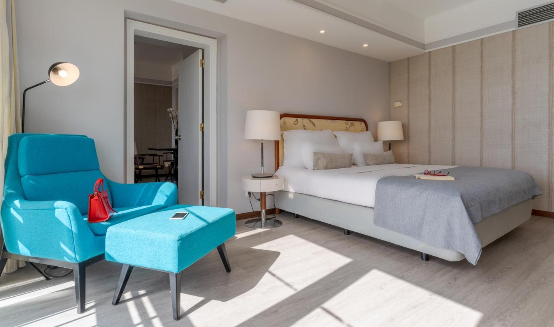 Pestana Alvor Praia Premium Beach & Golf Resort Dış mekan fotoğraf A bedroom at the hotel