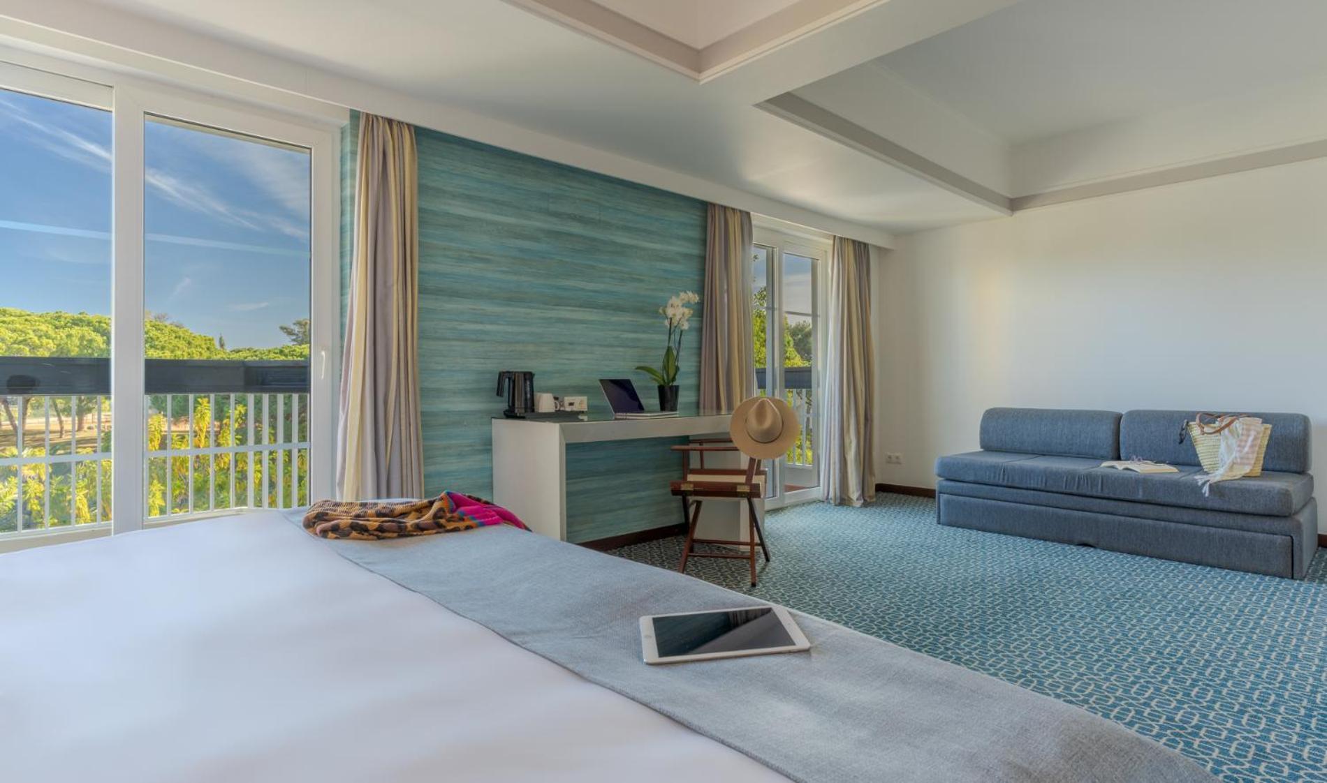 Pestana Alvor Praia Premium Beach & Golf Resort Dış mekan fotoğraf A room at the hotel