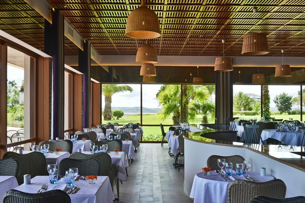 Pestana Alvor Praia Premium Beach & Golf Resort Dış mekan fotoğraf The restaurant at the clubhouse
